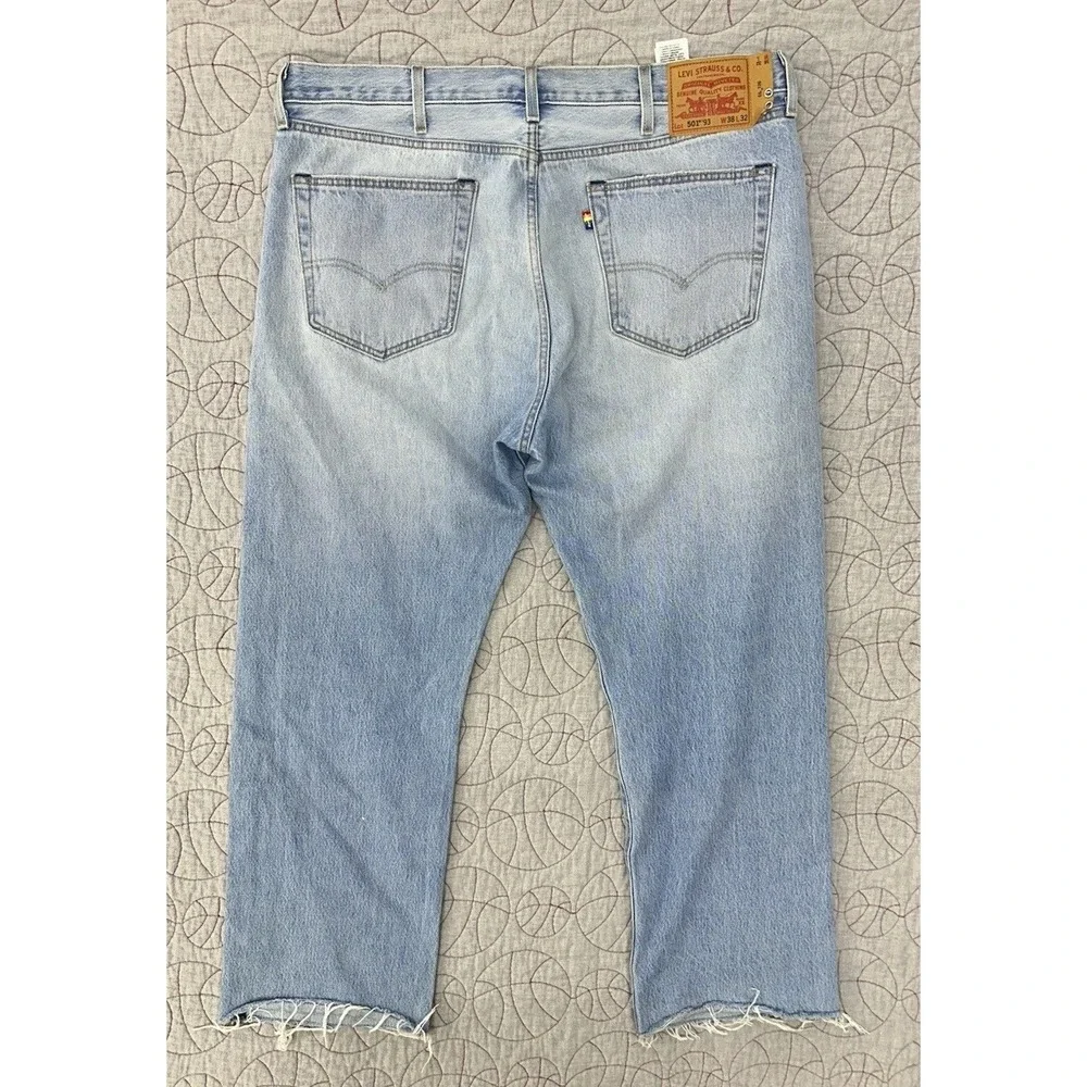 Levi's Premium‎ 501' 93 Pride Denim Jeans Men's 38x32 Blue Distressed Straight